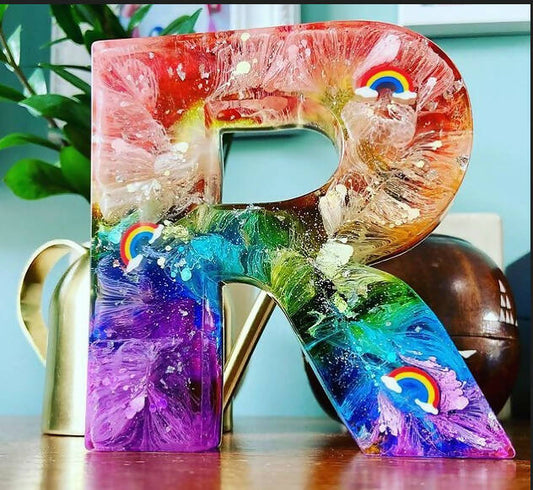 R is for Rainbow resin art by @CuteAlphabet